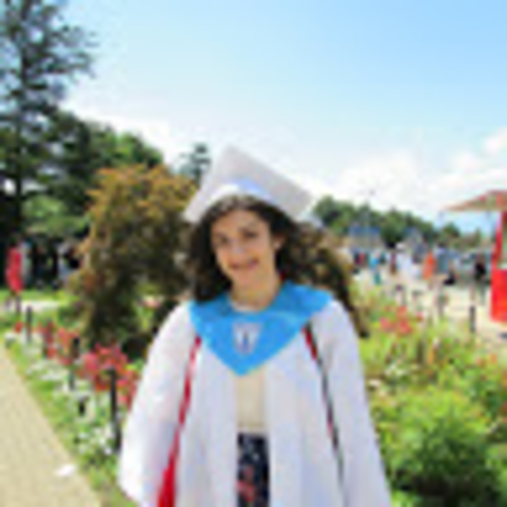 Meet your Posher, Julianna